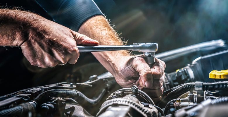 چرا مکانیکی و تعویض روغن جاسم در فارس را انتخاب کنیم؟
